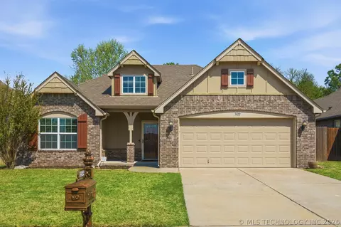 1422 W Boston Pl, Broken Arrow, OK 74012