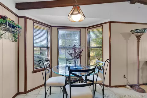 Dining - 115 Cornell, Durant, OK 74701 photo 1 of 1