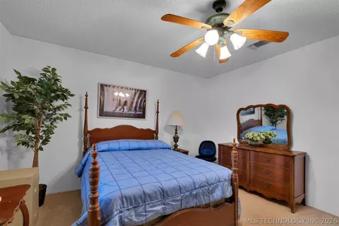 Bedroom - 115 Cornell, Durant, OK 74701 photo 4 of 4
