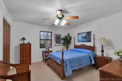 Bedroom - 115 Cornell, Durant, OK 74701 photo 3 of 4