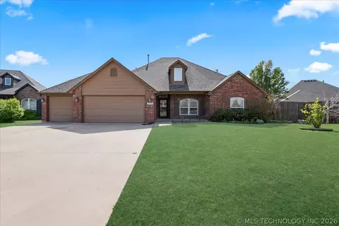 26434 Hann Dr, Claremore, OK 74019