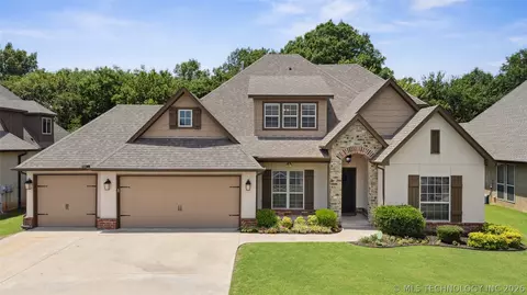 14338 S Hudson Ave, Bixby, OK 74008