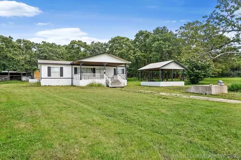22165 W Hickory Dr, Sapulpa, OK 74066