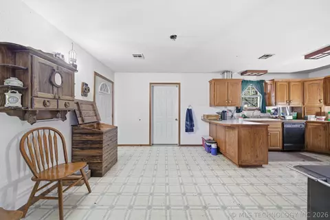 Other - 439092 E 40 Rd, Welch, OK 74369 photo 8 of 11