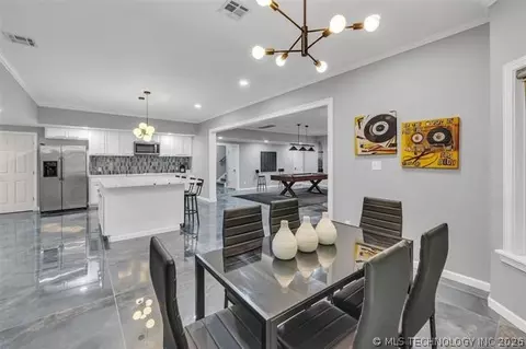 Dining - 3707 E 99th Pl, Tulsa, OK 74137 photo 1 of 6