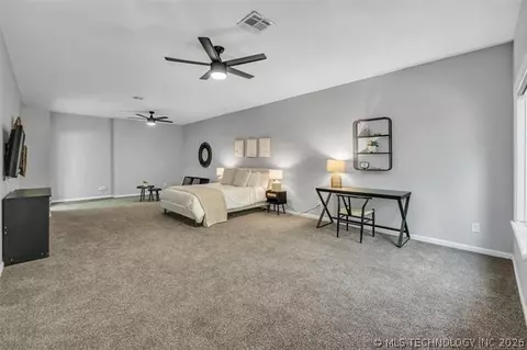 Bedroom - 3707 E 99th Pl, Tulsa, OK 74137 photo 5 of 16