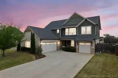 501 E 127th Pl S, Jenks, OK 74037