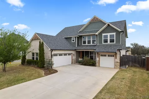 501 E 127th Pl S, Jenks, OK 74037