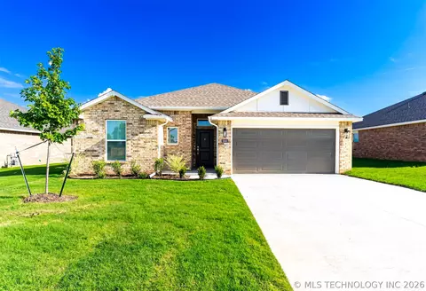 2503 W Main St, Collinsville, OK 74021