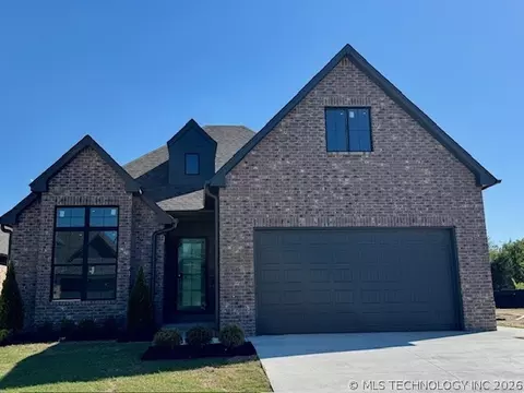 3707 W Laredo Pl, Broken Arrow, OK 74012