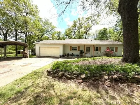 33978 Eagle Cir, Wagoner, OK 74467