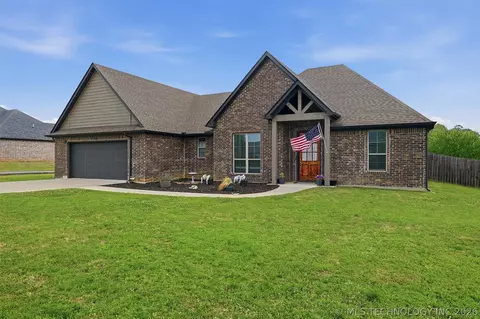 104 Edgewood, Durant, OK 74701