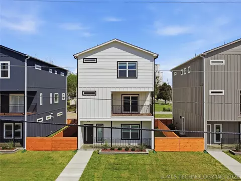 204 W Houston St, Broken Arrow, OK 74012