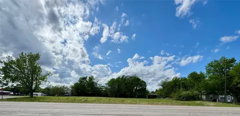104 W Webb St, Glencoe, OK 74032