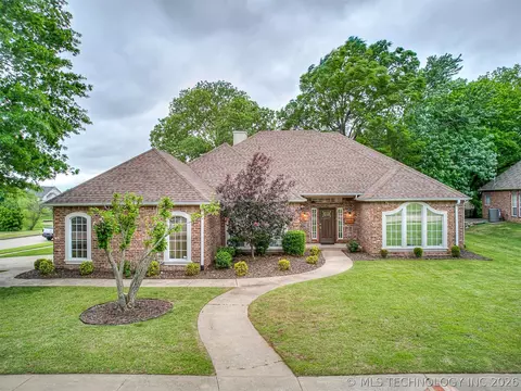 9208 N 132nd East Ave, Owasso, OK 74055