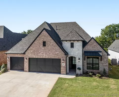 12662 S Irvington Ave, Bixby, OK 74008