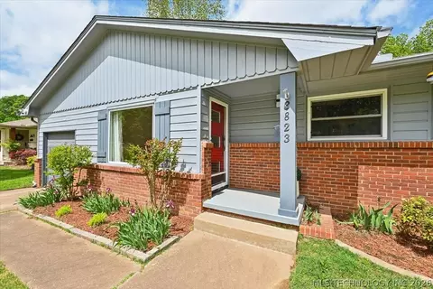 3823 E 53rd St S, Tulsa, OK 74135