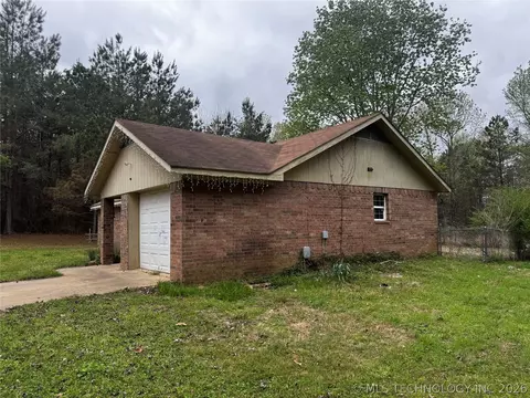 Exterior - 153 Tigerfish Loop, Broken Bow, OK 74728 photo 3 of 7