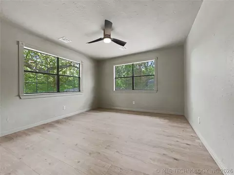 Bedroom - 1421 E 18th, Ada, OK 74820 photo 1 of 4