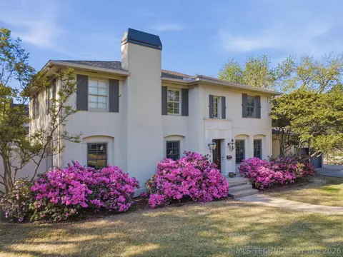 Exterior - 2264 E 37th St, Tulsa, OK 74105 photo 4 of 13