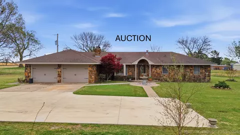 18760 52 Hwy, Morris, OK 74445
