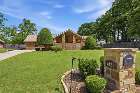 6121 E 97th St, Tulsa, OK 74137
