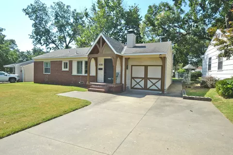 Exterior - 4136 34th St, Tulsa, OK 74135 photo 8 of 8