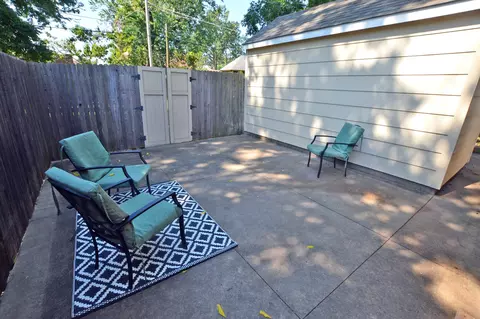 Exterior - 4136 34th St, Tulsa, OK 74135 photo 4 of 8