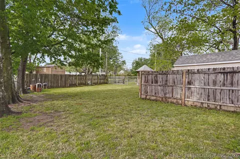 Exterior - 4136 34th St, Tulsa, OK 74135 photo 5 of 8