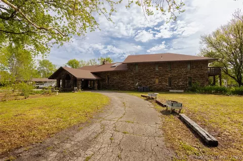 509 Eastgate Blvd, Miami, OK 74354