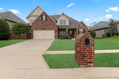 3915 S Tamarack Pl, Broken Arrow, OK 74011