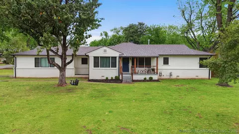 3637 S Lewis Ave, Tulsa, OK 74105