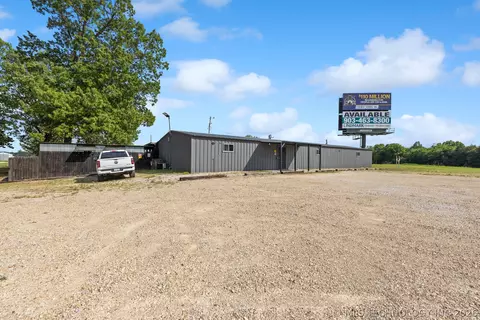 1592 N 4220 Rd, Grant, OK 74738