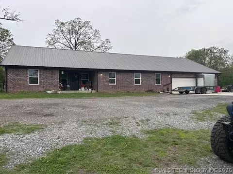 8105 N 428 Rd, Adair, OK 74330