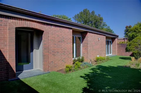2427 E 72nd Street 5-c-2, Tulsa, OK 74136