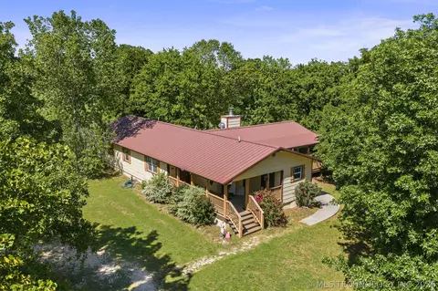 11868 Harmony Ln, Overbrook, OK 73453