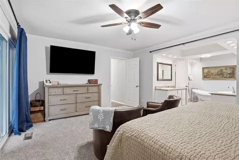 Bedroom - 4321 E 74th Pl, Tulsa, OK 74136 photo 8 of 9