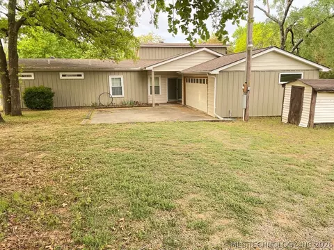 429728 E 1147 Rd, Porum, OK 74455