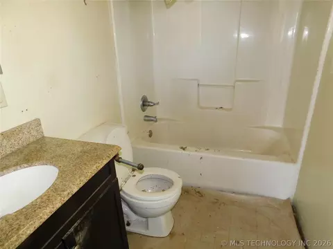 Bath - 4301 E 76 St N, Okay, OK 74446 photo 1 of 2