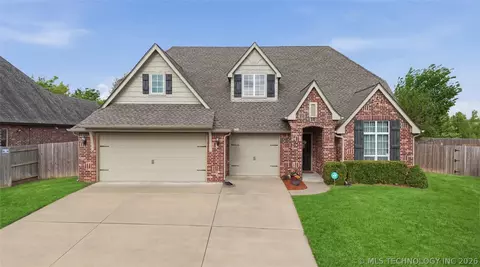 11202 S Madison St, Jenks, OK 74037