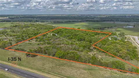 Sooner Rock Road, Davis, OK 73030