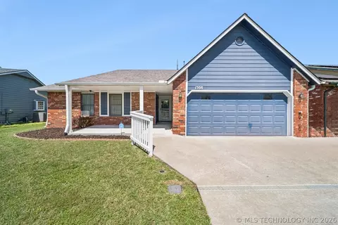1508 S 138 East Ave, Tulsa, OK 74108