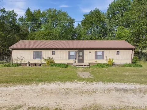 20037 S 85th St E, Webbers Falls, OK 74470