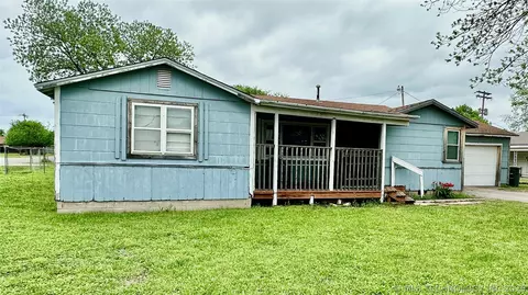 201 E Chigley, Davis, OK 73030