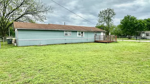 Other - 201 E Chigley, Davis, OK 73030 photo 2 of 4