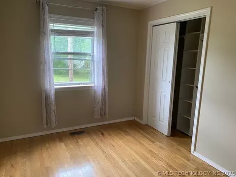 Bedroom - 722 N Broadway St, Haskell, OK 74436 photo 2 of 2