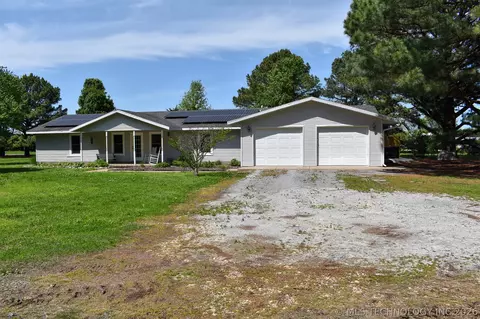 10164 Bloomfield N, Gentry, AR 72734