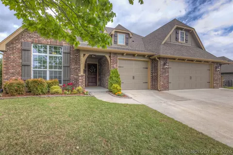 17503 E 45th Pl, Tulsa, OK 74134