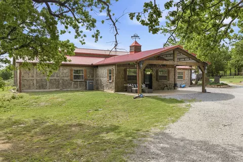 3307 Lindale Rd, Ardmore, OK 73401