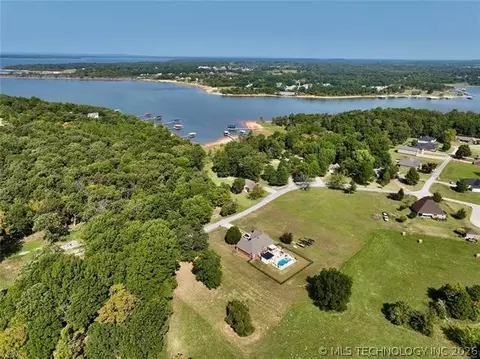 04 Meadowood, Checotah, OK 74426 photo 9